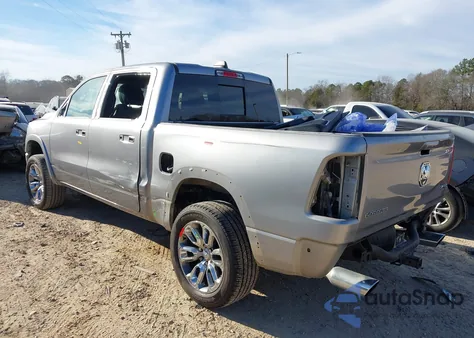 2021 Ram 1500 Laramie 4X4 5'7 Box z USA, uszkodzony, nr VIN 1C6SRFJT9MN693418